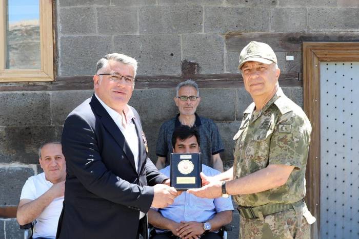 Türkgenci Ve Ünsal Paşalardan Anlamlı Ziyaret