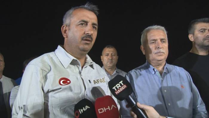 Afad Başkanı Sezer: "(tekirdağ’daki Orman Yangını) Yangın Enerjisini Kaybediyor"