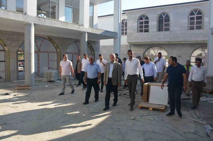 Tuşba’nın Ödüllü Projesi ‘bedesten Çarşısı’ Yatırımcısını Bekliyor