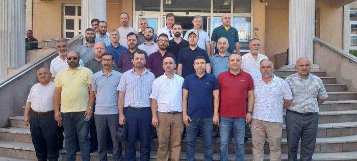 15 Temmuz’da Sala Okuyan İmamlara Hakaret Eden Şahıs Hakkında Suç Duyurusunda Bulundular