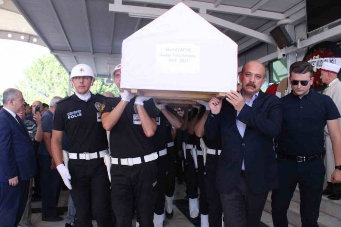 İstanbul Emniyet Müdürü Aktaş’ın Babasına Son Görev
