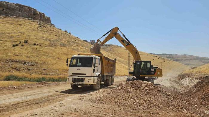 Mardin’de Alternatif Çevre Yolu Çalışmaları Sürüyor