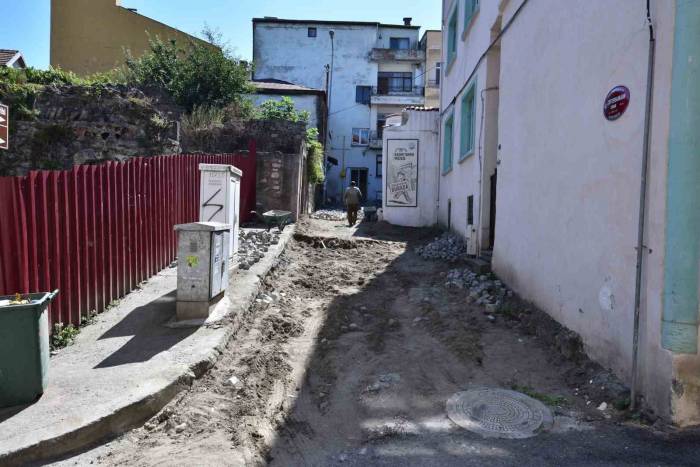 Tarihi ‘sarayatik Sokak’ Yenileniyor