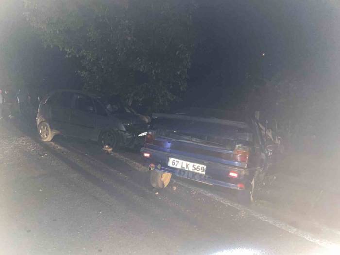 Zonguldak’da Trafik Kazasında Hayatını Kaybeden Hamile Kadın Toprağa Verildi