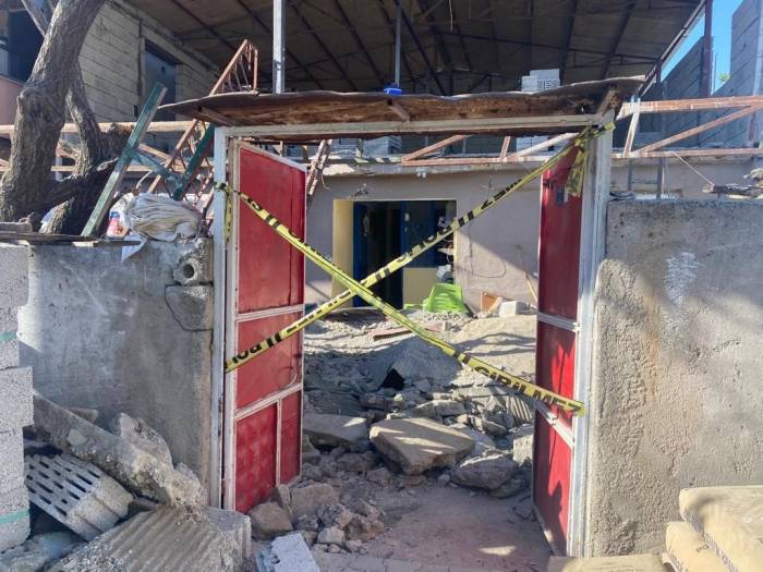 İnşaatın Duvarı Yemek Yapan Kadınların Üzerine Çökmüş: 1 Ölü, 2 Yaralı