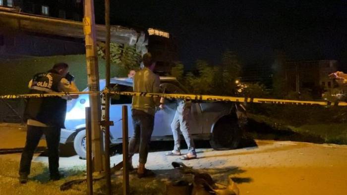 Kontrolden Çıkan Araç İnşaat Alanına Uçtu: 1 Ölü, 1’i Ağır 2 Yaralı
