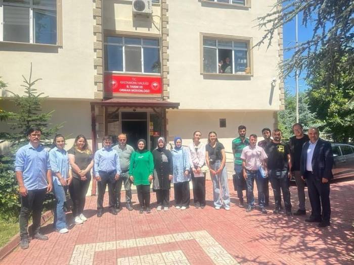 Uzman Eller Projesinde 22 Kişiyle Sözleşme İmzalandı