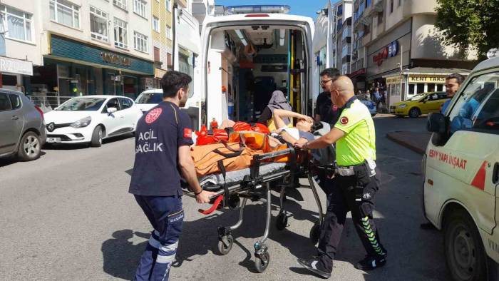 Eczanede Silahlı Saldırıya Uğradı