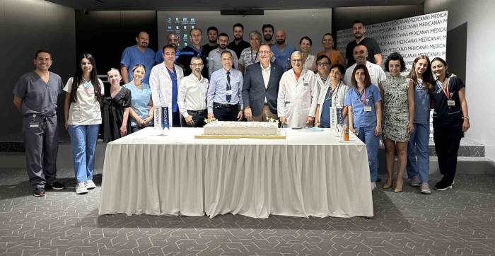 Medicana İzmir’de 500 Robotik Ameliyat