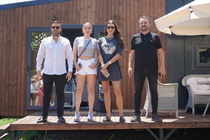 Ünlüler Bahçeköy Plus Projesine Yoğun İlgi Gösterdi