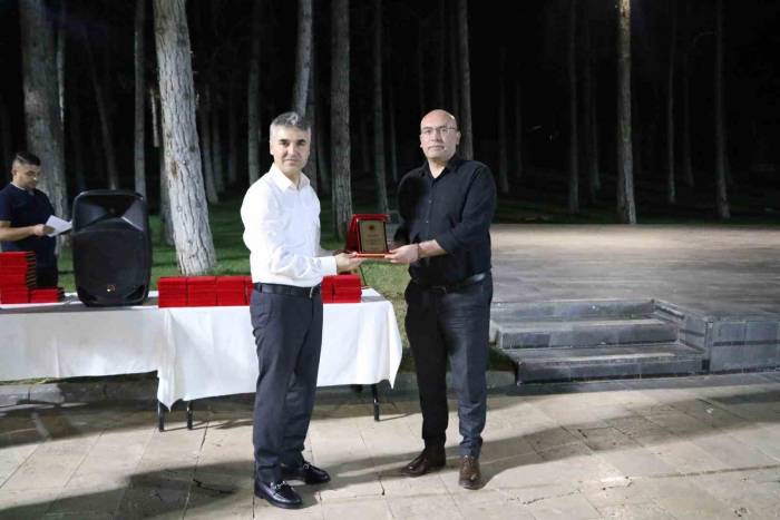 Görev Yeri Değişen Hakim Ve Savcılar İçin Veda Yemeği