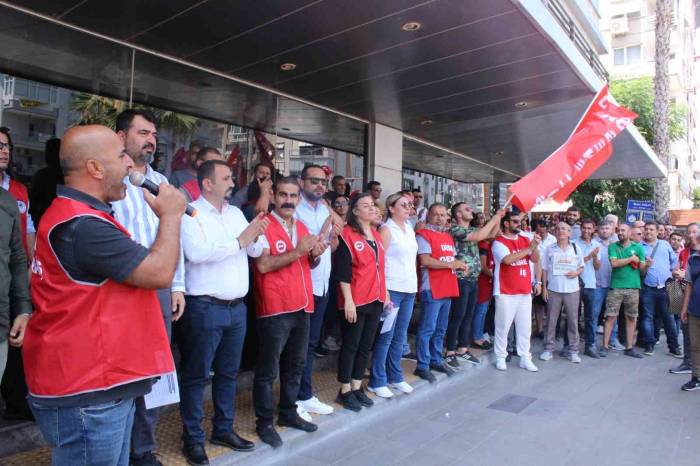 Karşıyaka Belediyesinde Maaş Krizi Sürüyor