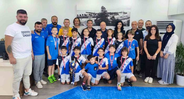 Tavlı: “geleceğimiz Olan Çocuklarımızın İyi Yetişmesi Bizim İçin Çok Önemli”