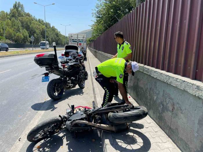 Söke’de Motosiklet, Tüp Kamyonuna Çarptı: 1 Yaralı