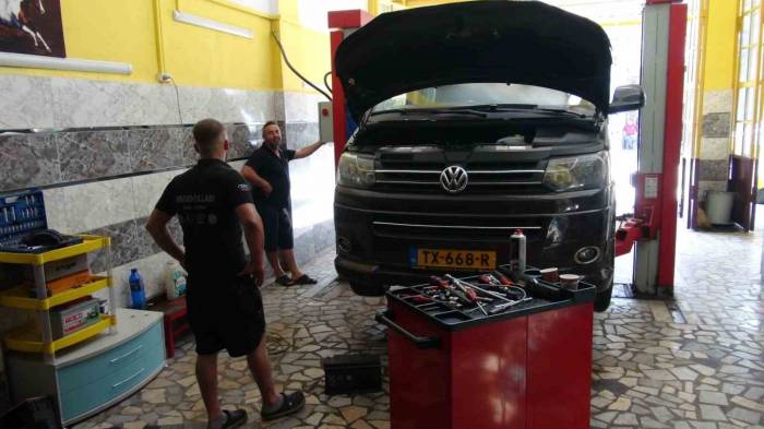 Gurbetçiler Sanayi Esnafının Yüzünü Güldürdü