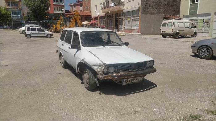 Çalınan Oto Kazalı Şekilde Çalındığı Yere Geri Getirildi