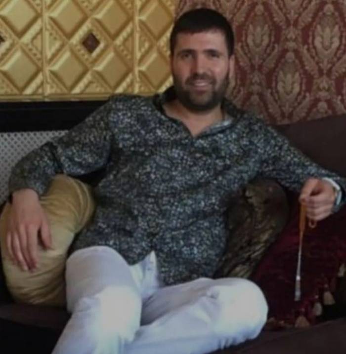 Uyuşturucu Etkisindeki Şahıs Silahla İki Kişiyi Yaraladıktan Sonra İntihar Etti