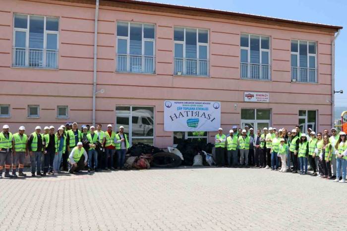 Kütahya Osb’den Çöp Toplama Etkinliği