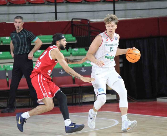P. Karşıyaka, Mindaugas Kuzminskas İle Yollarını Ayırdı