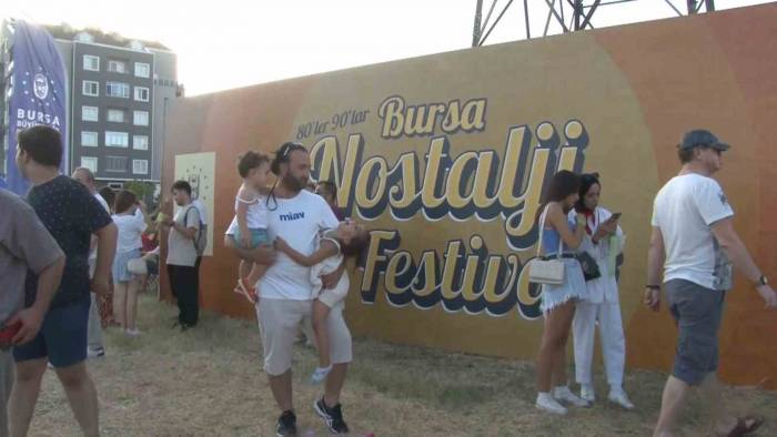 Bursa’da Retrobüs İle Nostalji Rüzgarı