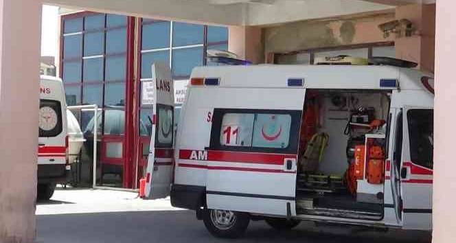 Oğlu Tarafından Dövülen Ve Gözü Oyulan Anne Ağır Yaralandı