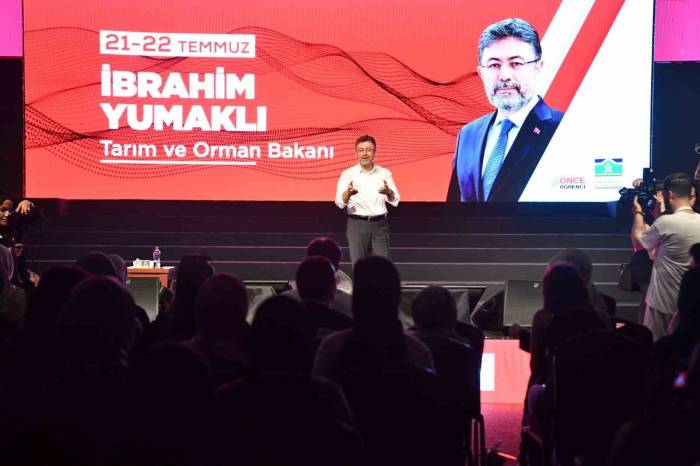 Bahçelievler Belediyesi’nden Tercih Döneminde Öğrencilere Tam Destek