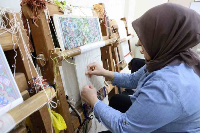 İlmek İlmek Başarı