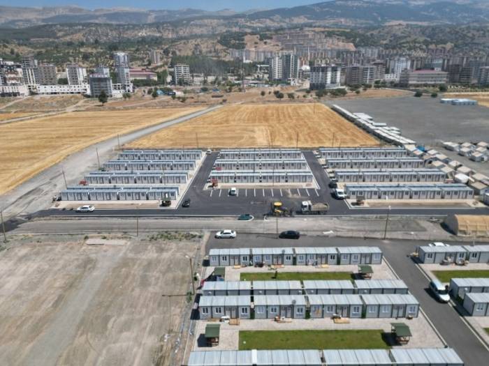 Melikgazi’nin Yardım Eli Depremzedelerin Gönüllerine Uzanmaya Devam Ediyor