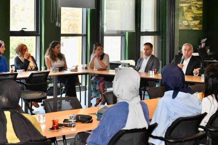 Fatih Belediyesi Genç Mimarlara Yönelik Hanlar Bölgesinde Atölye Çalışması Düzenledi