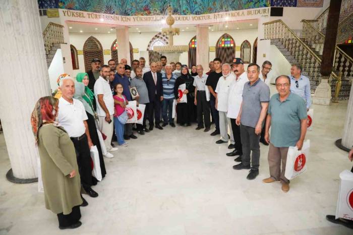Başkan Altınok Şehit Ve Gazi Aileleriyle Buluştu