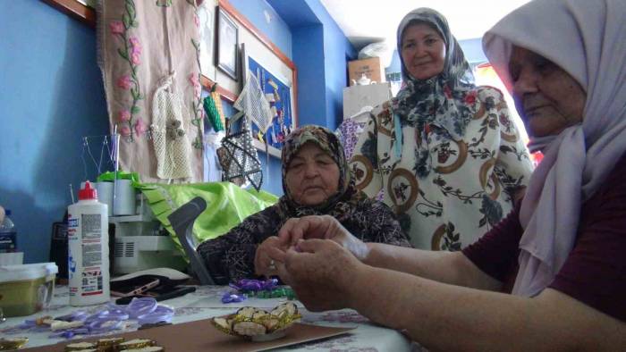 Evlerdeki Atıl Kumaşlar Ekonomiye Kazandırılıyor