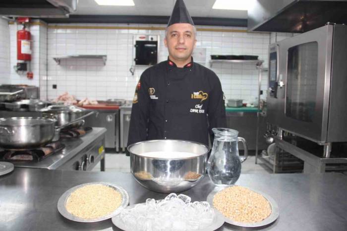 Yaz Sıcaklarının Vazgeçilmez Lezzeti: Lebeni Çorbası