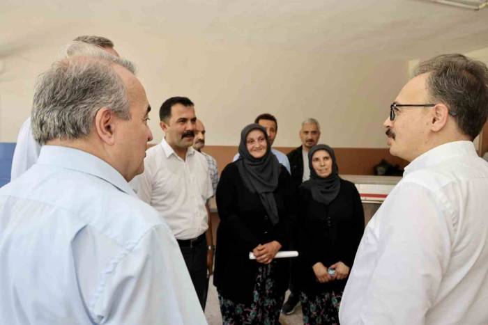 Üreten Kadınlarla Bir Araya Geldi