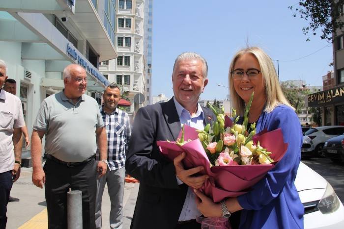 Ak Partili Çankırı, İzmir’de 230 Bin Esnafı Dinleyecek