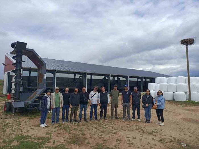 Ezine Gıda Osb Müdürü Altınok, Composter Projesinin Ulusötesi Toplantısı’na Katıldı