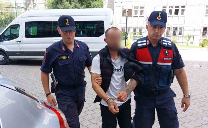 3 Evden Hırsızlık Yapan Şahıs Yakalandı
