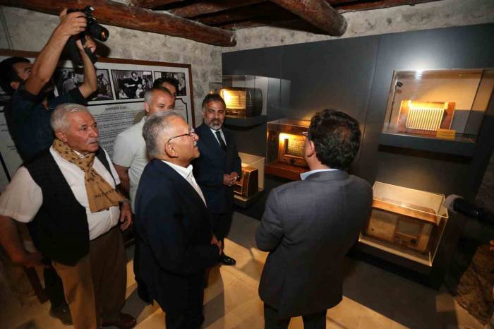 Başkan Büyükkılıç’tan Hem Vefa Örneği Hem De Kayseri Basınına Yeni Müze
