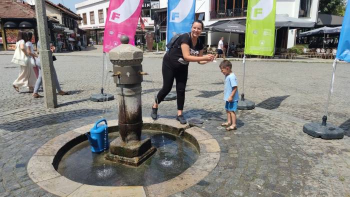 Kosova’da Aşırı Sıcaklarda ’sokağa Çıkmayın’ Uyarısı