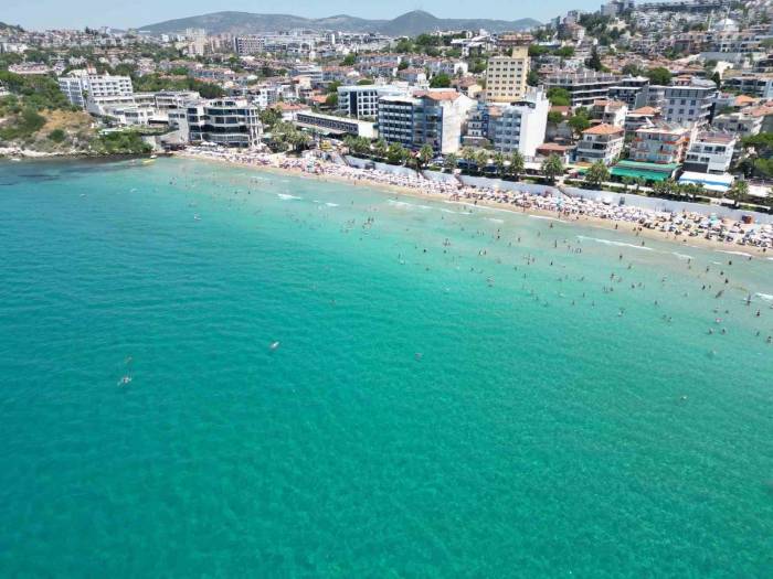 Kuşadası’nın Mavi Bayraklı Plajlarına Tam Not