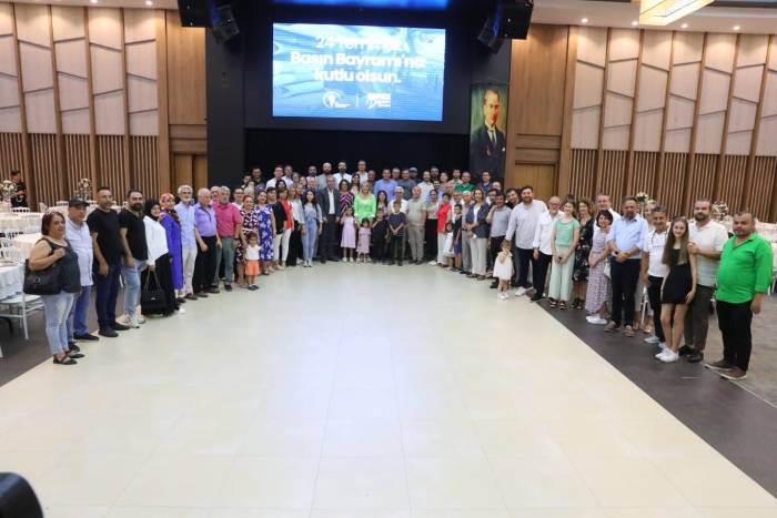 Merkezefendi Belediyesi, Basın Bayramında Gazeteciler İle Bir Araya Geldi