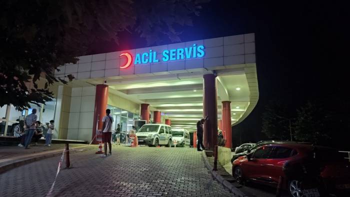 Kazada Hayatını Kaybeden Çocuğun Mevlit Yemeğinde 128 Kişi Zehirlendi