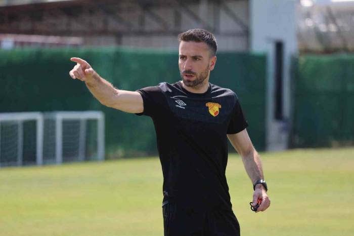 Göztepe’de Radomir Kokovic, Resmen Takımın Başına Geçti