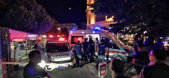 Yalova’da Üzerine Ağaç Dalı Düşen Çocuk Yaralandı