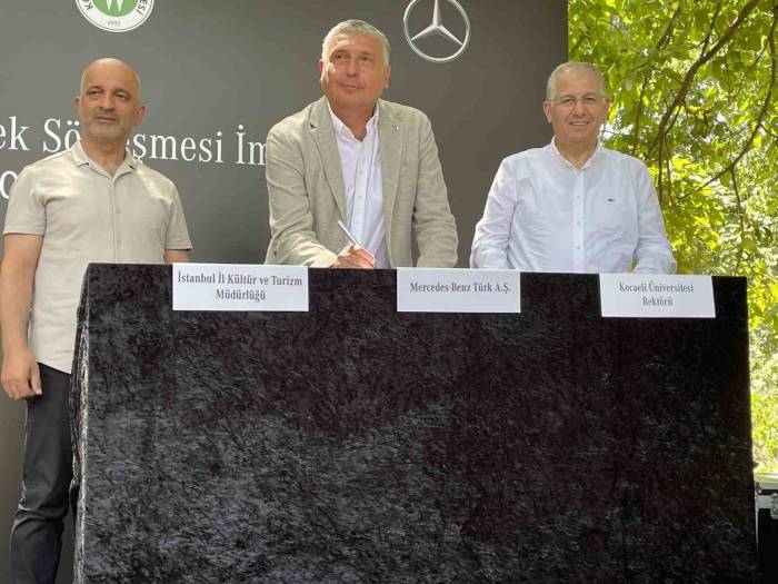 Bathonea Antik Kenti Kazı Çalışmalarının Devamlılığı İçin İmza Töreni Gerçekleştirildi