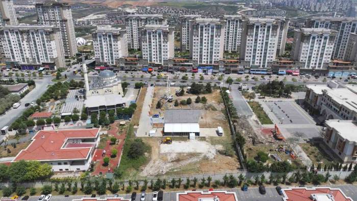 Başakşehir’de Bahçekent Spor Parkı’nın Temeli Törenle Atıldı