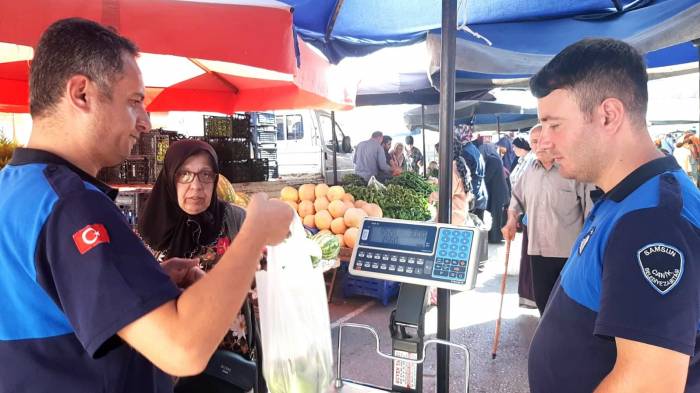 Canik’te Pazar Tartıları Denetlendi