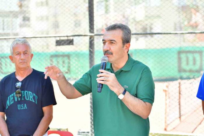 Genç Tenisçiler Sertifikalarını Aldı