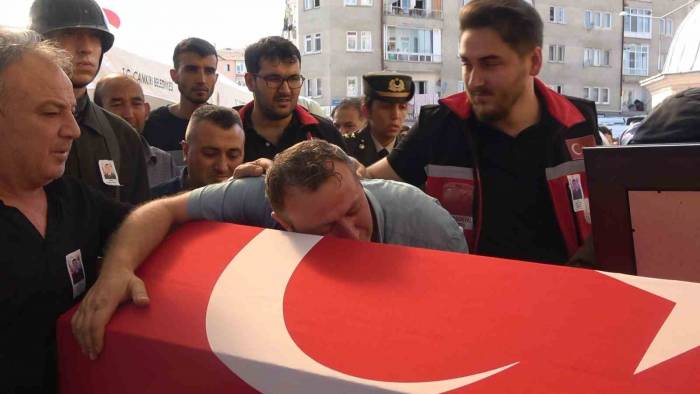 Şehit Mehmet Özler Son Yolculuğuna Uğurlandı