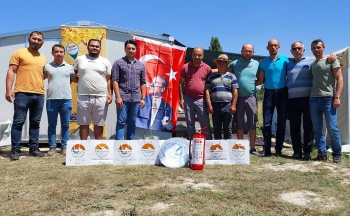 Marmaris’te ’memleketten Selam Var’ Projesi Sürüyor