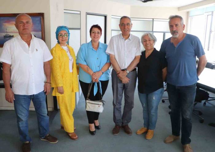 Mavi Yaşam Hayata Değer Katanlar Derneği Yaşlıların Sesi Olmak İstiyor